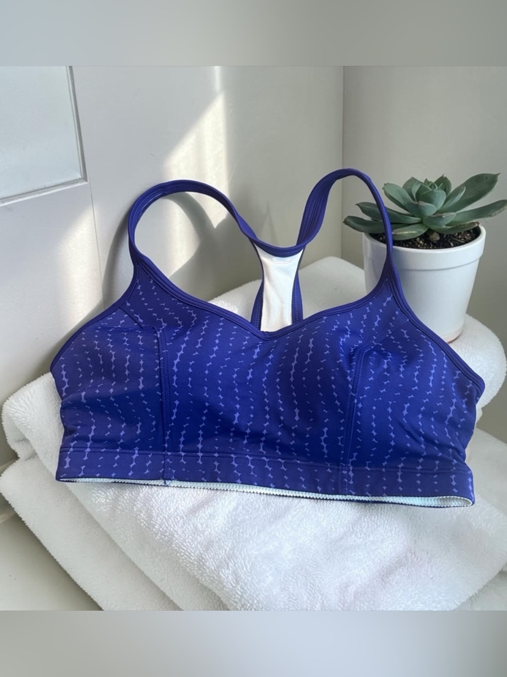 NWOT Champion Athletic Sports Bra - Picture 3 of 6